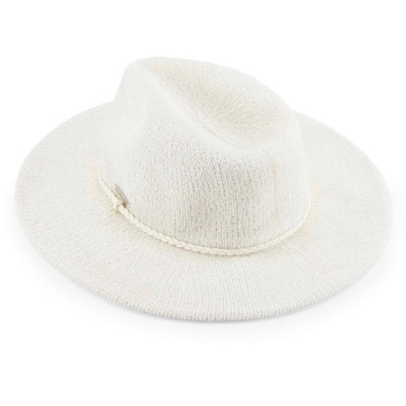 Vince Camuto Accessories - Vince Camuto Winter White Chenille Panama Hat